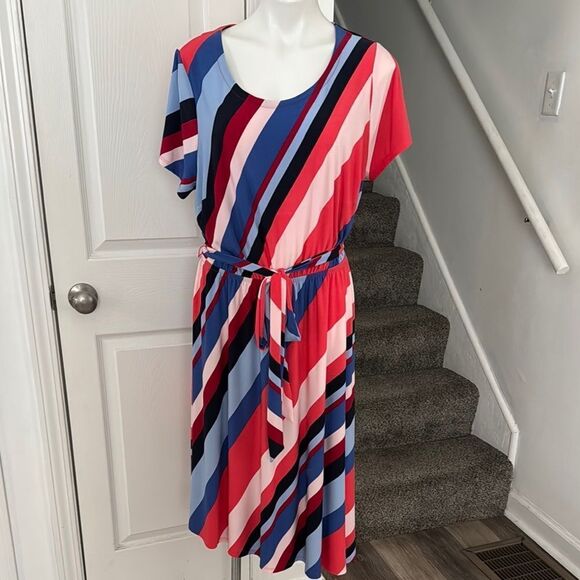Lane Bryant Striped Multicolor Dress Size 14-16 - Picture 1 of 11